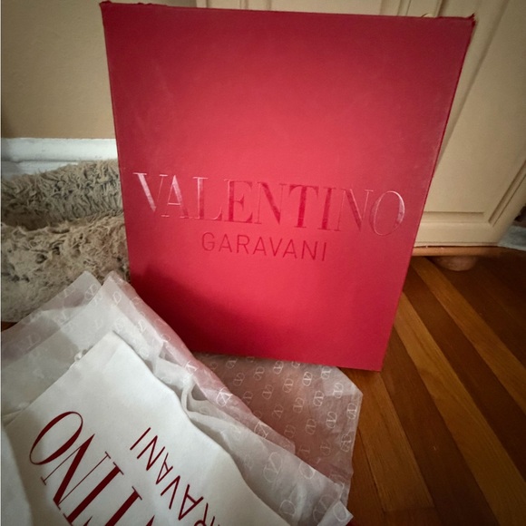 Valentino Black Stud-Trim Platform Chelsea Boots - Picture 11 of 15